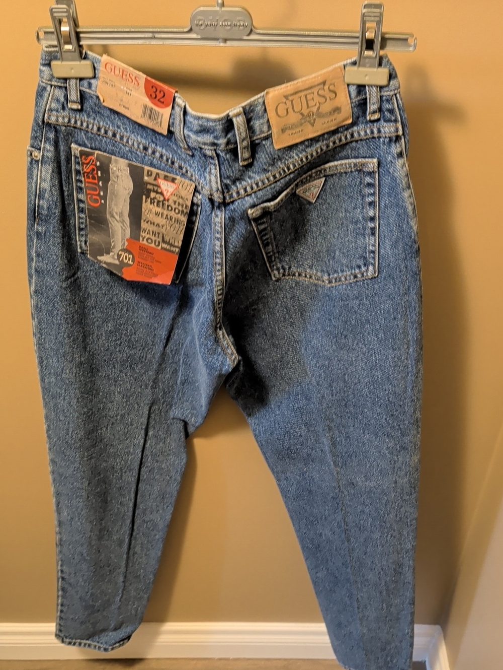 Vintage Deadstock GUESS Men’s Blue Relaxed Fit Denim Jeans
